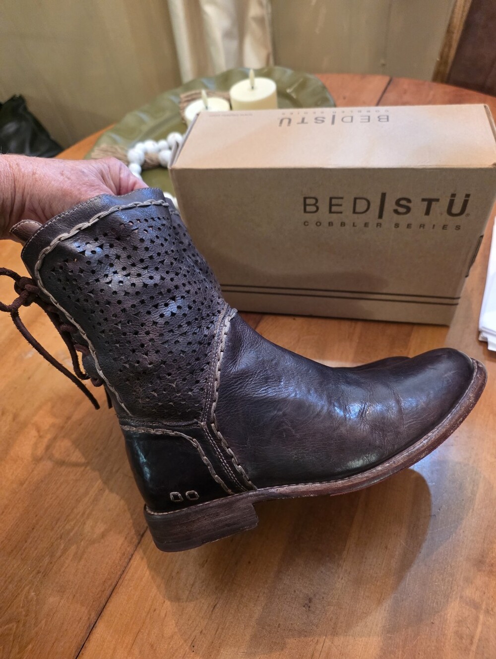 BED/STU CHESHIRE S Women’s  Leather Ankle Boots (9)
